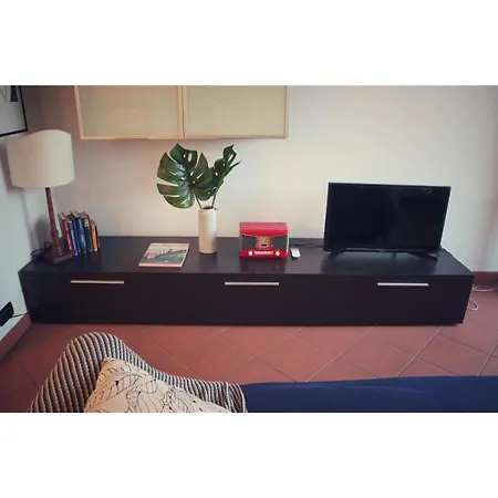 Apartman Gori 11 *